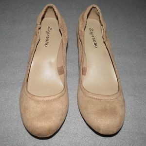 Zigi soho Beige Low Heel Pump